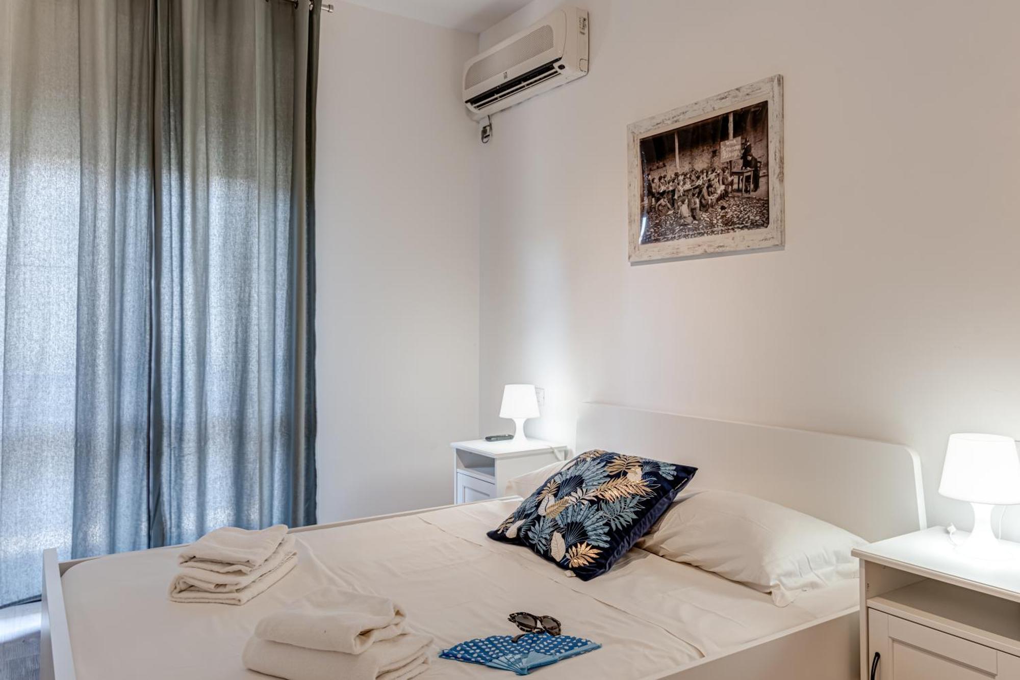 Piume - Sweet Dreams In Apartment